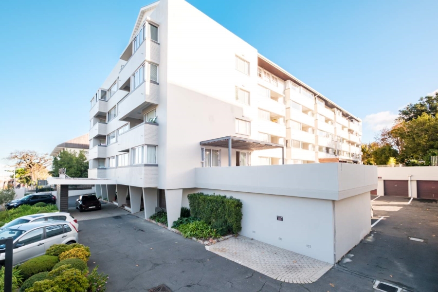 3 Bedroom Property for Sale in Kenilworth Upper Western Cape